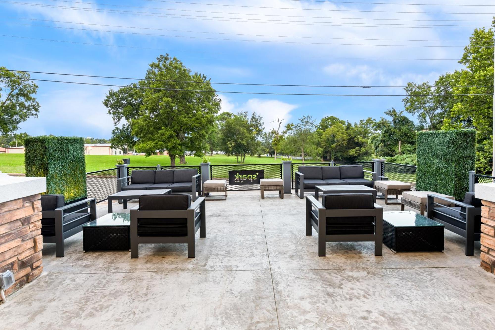 Spark By Hilton Branson Meadows Eksteriør billede